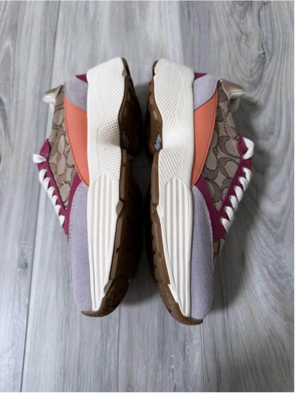 Coach C000 Women’s 7.5 Signature Canvas Suede Multicolor Platform Sneakers